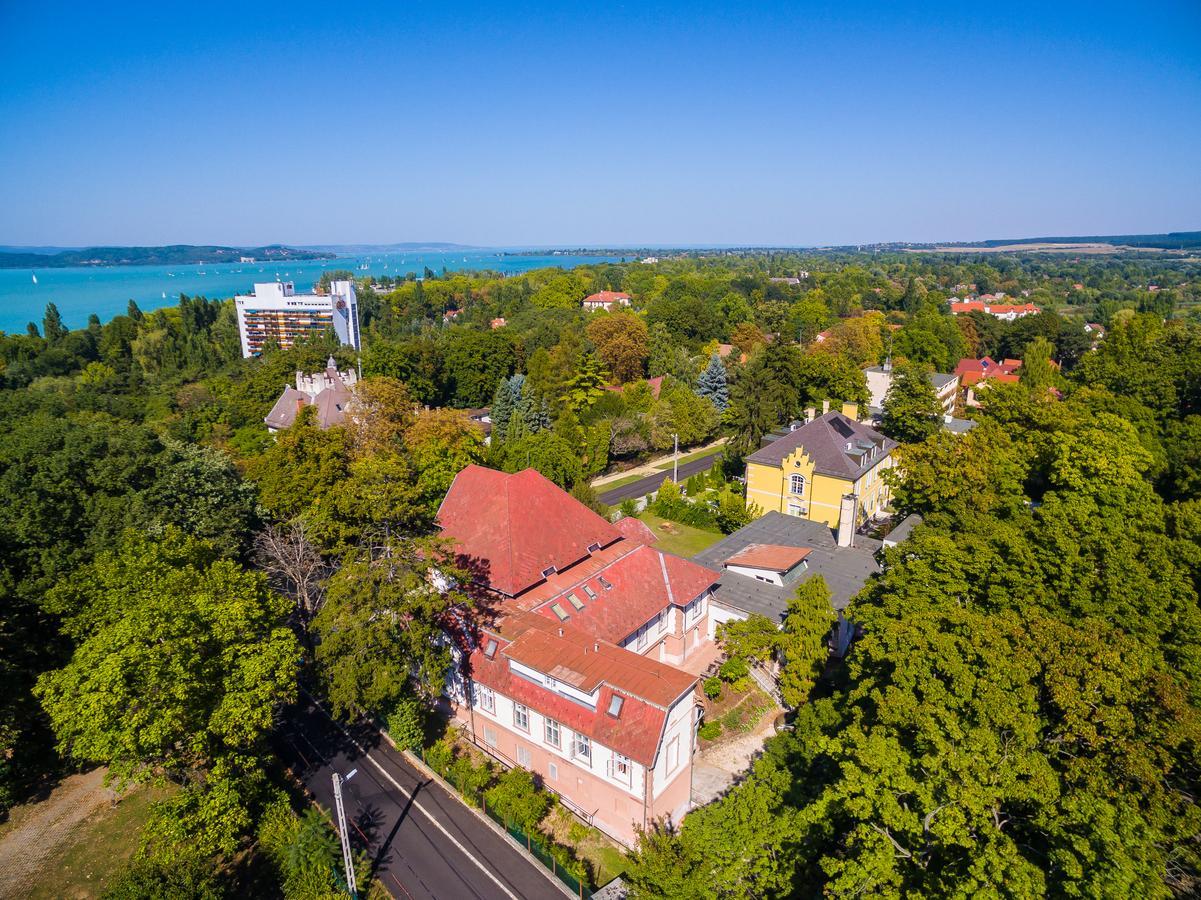 Kiss Villa Balatonfoldvar Exterior photo